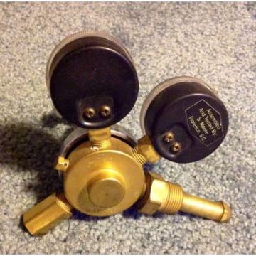 OXWELD / Linde Inert Gas Regulator # R-27CF580