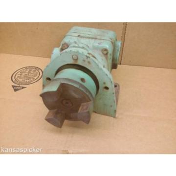 Sperry Vickers Hydraulic Vane Pump 2 Bolt Flange With Mounting Bracket