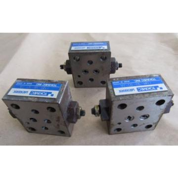 3 PCS TOKIMEC VICKERS HYDRAULIC VALVE: 2 PCS FNM-3B-30-JA, 1 PCS FNM-3A-30-JA