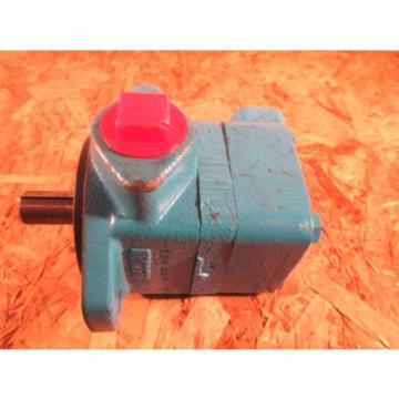 VICKERS V10 1P2P 1D20 HYDRAULIC VANE PUMP , V101P2P1D20 , NOS