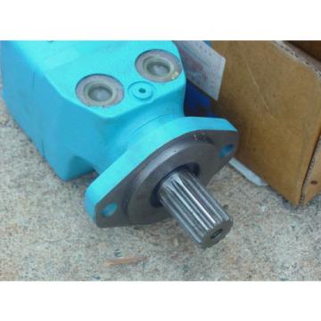 TOKIMEC VICKERS  HYDRAULIC MOTOR CR-06-2S3-DU-JA BLUE Origin