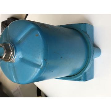 VICKERS HYDRAULIC FILTER