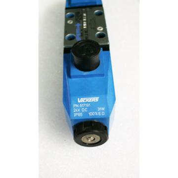 VICKERS DG4V-3-8C-M-U-H7-30, HYDRAULIC SOLENOID VALVE, 24VDC, 31W, 3000PSI, Origin