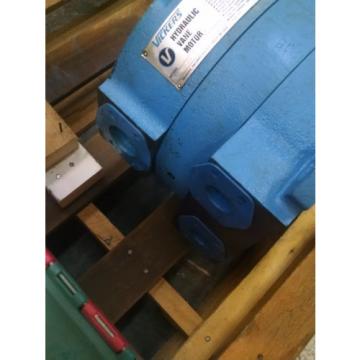 Vickers MHT hydraulic motor for Van Dorn Injection Molding Machine