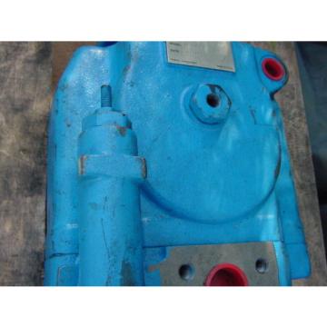 VICKERS PVH131QIC-RCF-3S-10-CM7 HYDRAULIC PUMP MODEL 02-142615