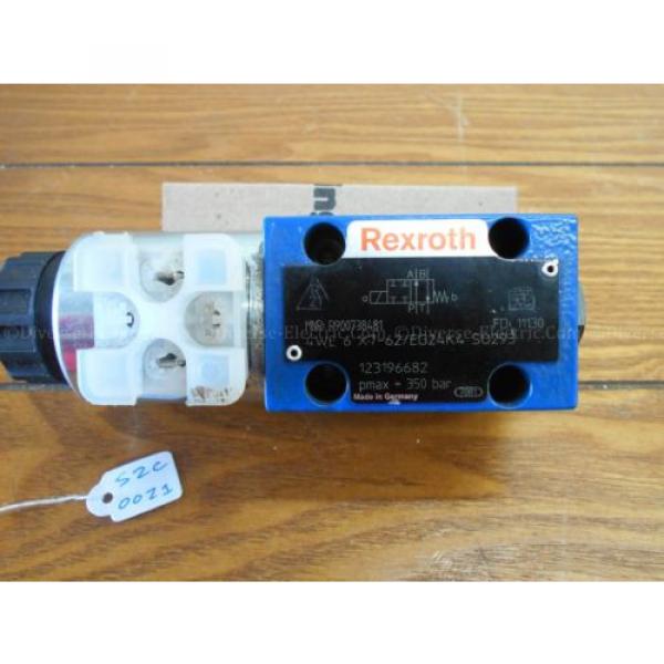 Bosch Rexroth R900738481 4WE6X7-62/EG24K4 Valve 350 Bar w/ R900221884 Solenoid #4 image