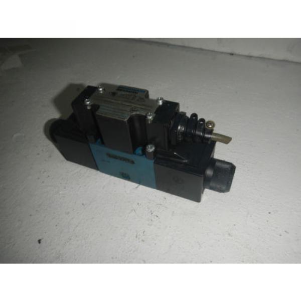 Rexroth 4WE6J61/EW220N9DAL/V D03 Hydraulic Directional Control Valve 220V #1 image