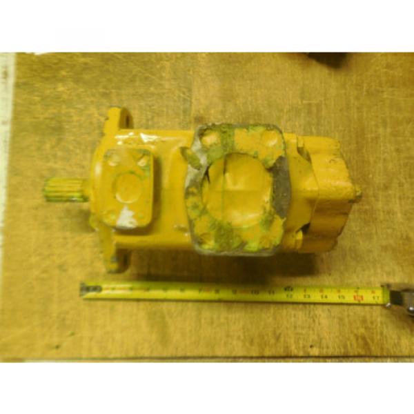 CATERPILLAR HYDRAULIC PUMP 1U2039 VICKERS F10-3525VQ30A #1 image