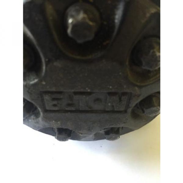 EATON HYDRAULIC MOTOR 162-1244-004  02977279  0118600M Hydraulic Pump #3 image