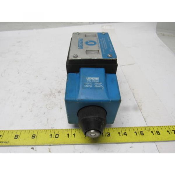 Vickers DG4S4L-016C-B-60 Hydraulic Directional Control Valve #2 image