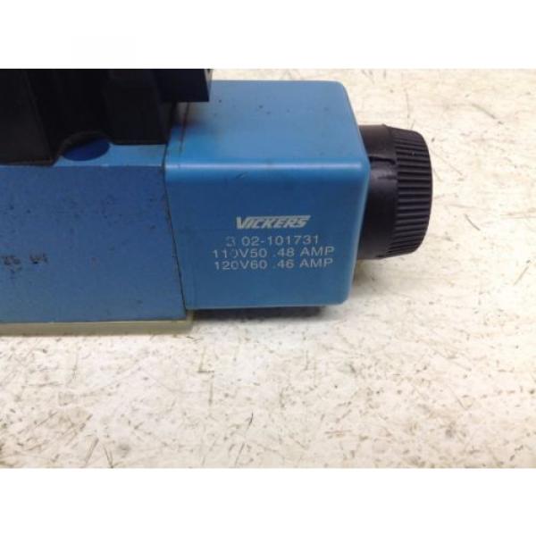 Vickers DG4V3S0BLMFWB560 Hydraulic Valve 02-101731 DG4V-3S-0BL-M-FW-B5-60 TB #4 image