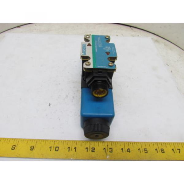 Vickers DG4V-35-33C-MFPA5WL-B5-60 Hydraulic Valve 120V 5pin Connector #4 image