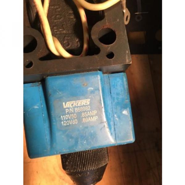 EATON VICKERS HYDRAULIC DIRECTIONAL CONTROL VALVE 110V 120 v #2 image