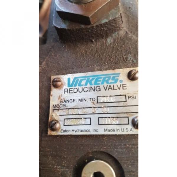 origin Vickers Eaton Hydraulic Reducing Valve F3 XG 10 3F 30 / 590397 Made in USA #3 image