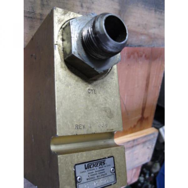 Vickers Reversible Hydraulic Check Valve 02-113151 SPC1-20-P-20T #3 image