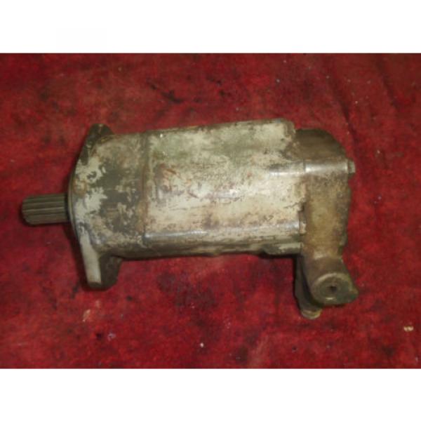 Vickers Vane Hydraulic Pump #4 image