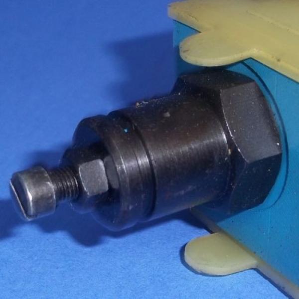 SPERRY VICKERS HYDRAULIC VALVE, DGMFN-3-Y-A2W-21 #2 image