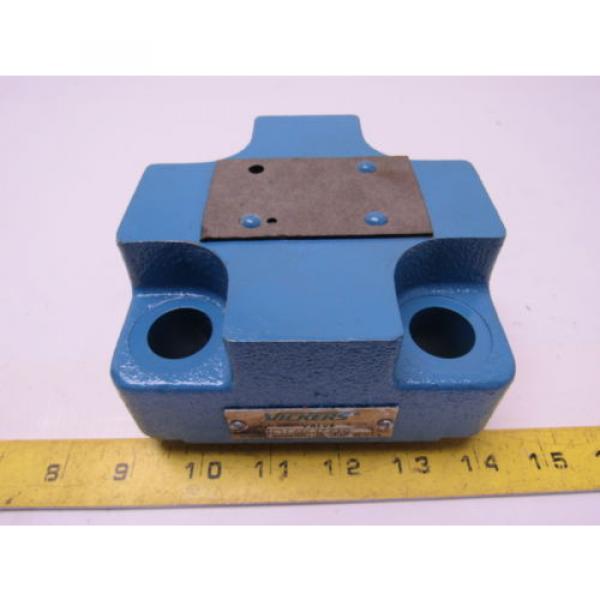 Vickers CVC40L1S210 Slip-in Hydraulic Cartridge Valve #1 image