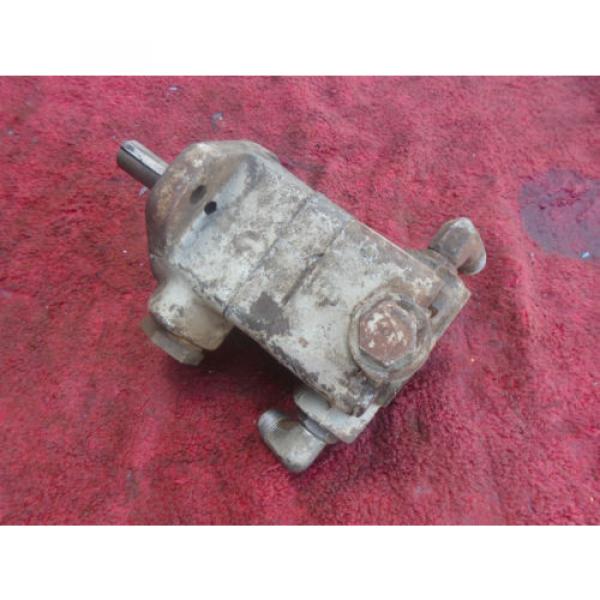 Vickers Hydraulic Pump - Model# V10F 4P5-1 8C 5F 20 L turns well #3 image