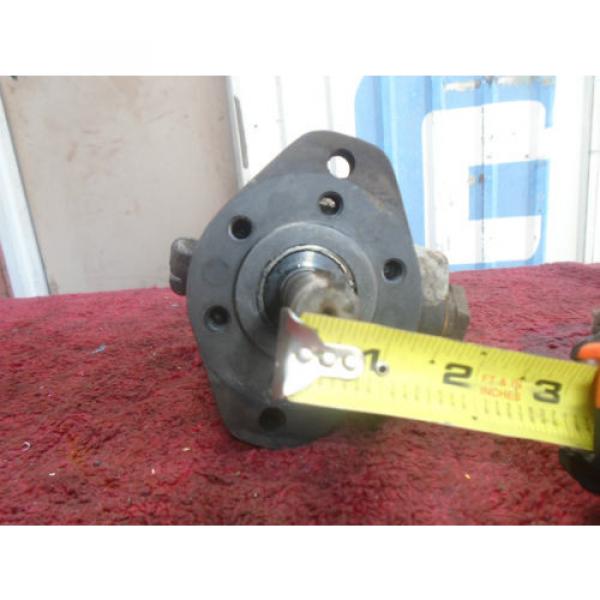 Vickers Hydraulic Pump - Model# V10F 4P5-1 8C 5F 20 L turns well #7 image