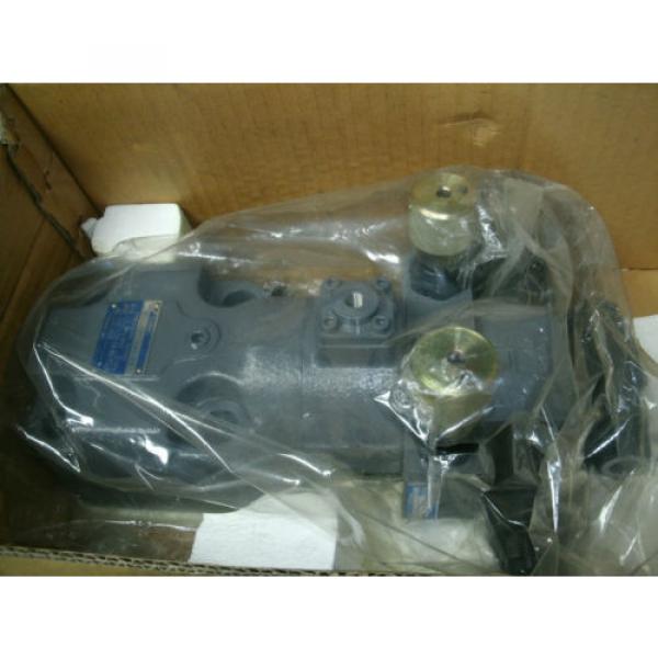 TOKIMEC VICKERS HYDRAULIC RELIEF VALVE TCG70-10-FV-AC-P7-H-13-S47B 48263330 Origin #1 image