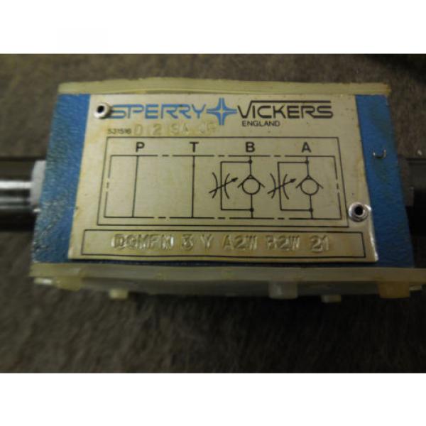 Origin SPERRY VICKERS FLOW CONTROL VALVE # DGMFN-3-Y-A2W-B2W-21 #2 image