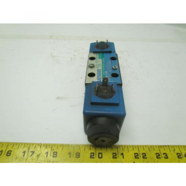 Vicker DG4V-3S-6C-M-U-B5--60 120V Reversible Hydraulic Directional Control Valve #2 image