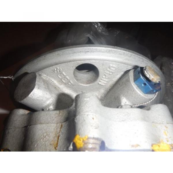 Sperry Vickers hydraulic pump PV3-160-4 MODEL PART # 371380 read ad B 4 bidding #9 image