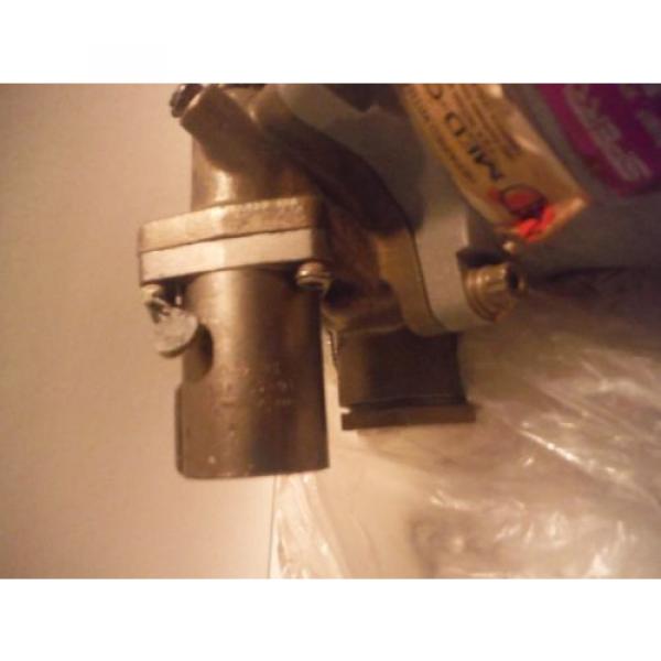 Sperry Vickers hydraulic pump PV3-160-4 MODEL PART # 371380 read ad B 4 bidding #12 image
