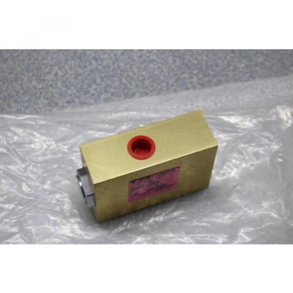 Eaton Vickers MCD-7533 Hydraulic Manifold Cartridge Block #3 image