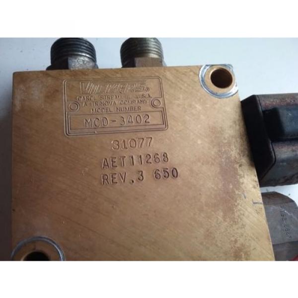 John Deere 2500 Vickers hydraulic valve solenoid valve 4wd #2 image