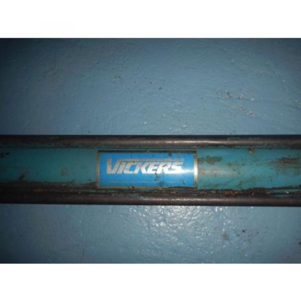 Vickers TZ12DH5T1KW19000 Hydraulic Cylinder 2#034; Bore X 19#034; Stroke #2 image