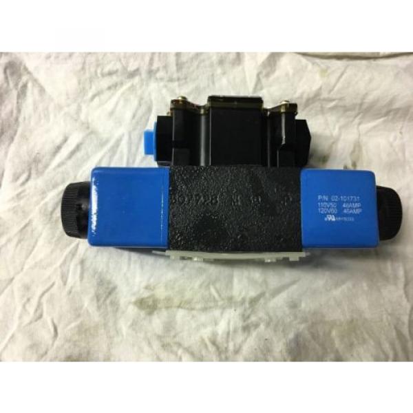 Eaton Vickers Solenoid Valve DG4V-3S-3C-M-FW-B5-60 #5 image