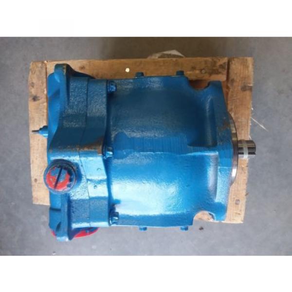 Vickers pvq40 piston pump #1 image