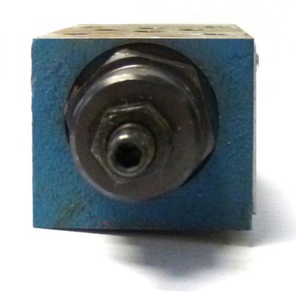 Vickers DGMFN-3-Y-A2W-41 Flow Control Valve Blue #7 image