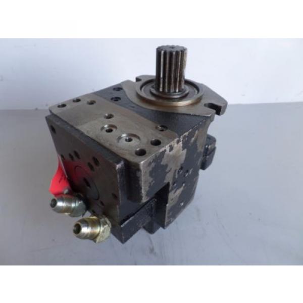 MAZAK NACHI HYDRAULIC MOTOR PI-0B-87-2GS0L1-8579A MAZAK SQT-200 #1909M #4 image