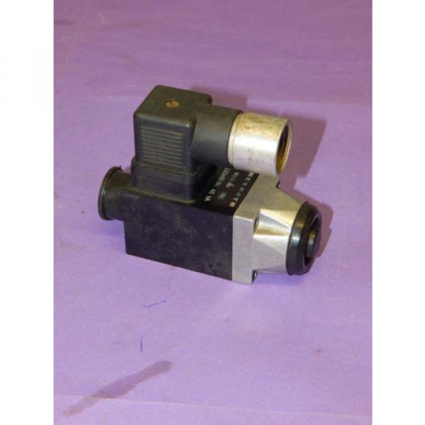 Rexroth WU35-0A 380 Solenoid Valve w/ Coil 120V 46VA 60HZ WU350A380 #1 image