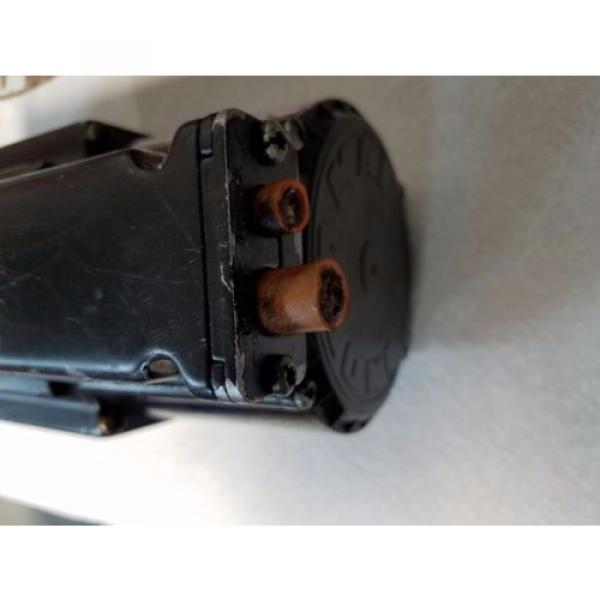 REXROTH INDRAMAT SERVO MOTOR  MKD071B-061-GG0-KN #3 image