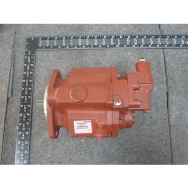 Origin EATON HYDROSTATIC PISTON PUMP 70423-LBF #1 image